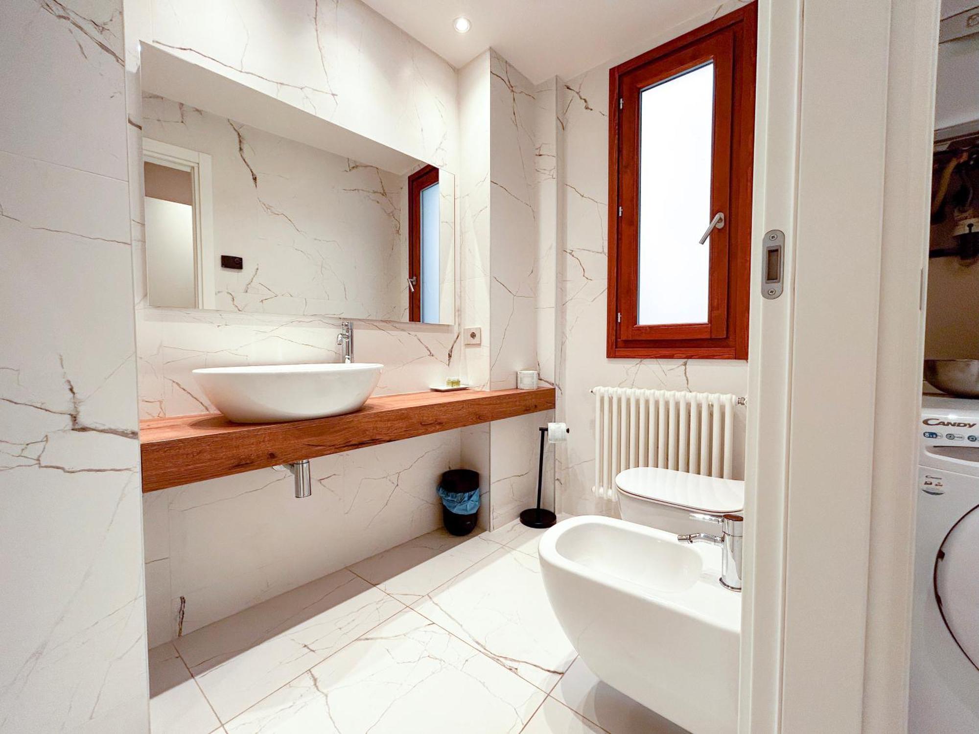 The Bright Nest Apartments Верона Екстериор снимка