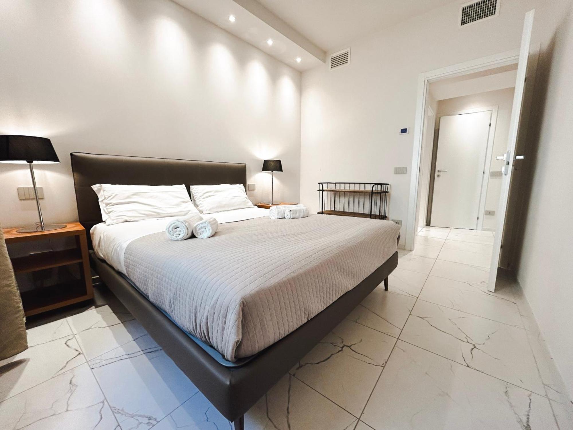 The Bright Nest Apartments Верона Екстериор снимка