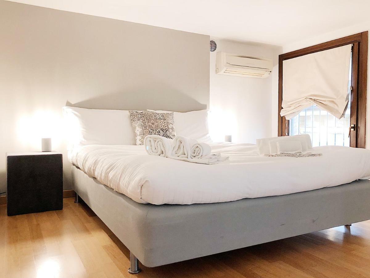 The Bright Nest Apartments Верона Екстериор снимка