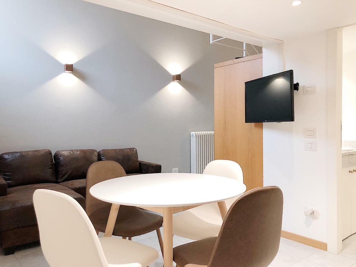 The Bright Nest Apartments Верона Екстериор снимка